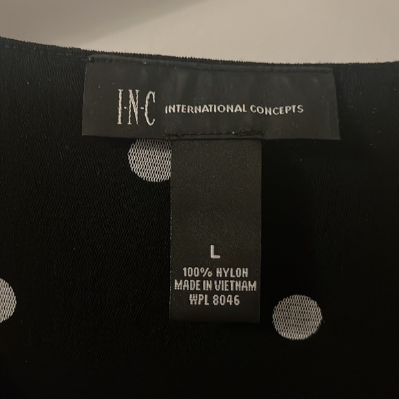 Cold shoulder faux wrap top - Picture 2 of 4